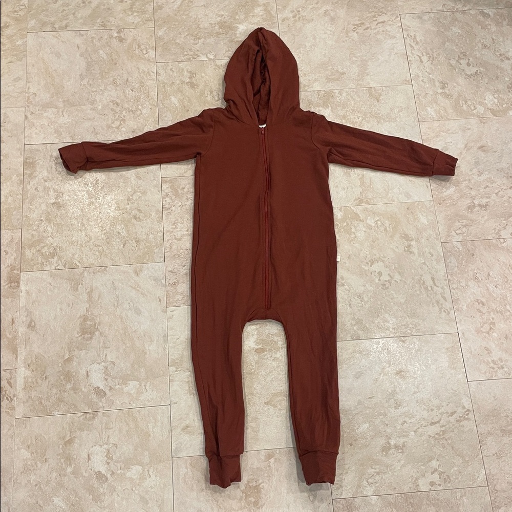 ⭐️Sale 4/$40 Jax & Lennon romper, sz 3/4, cranberry red